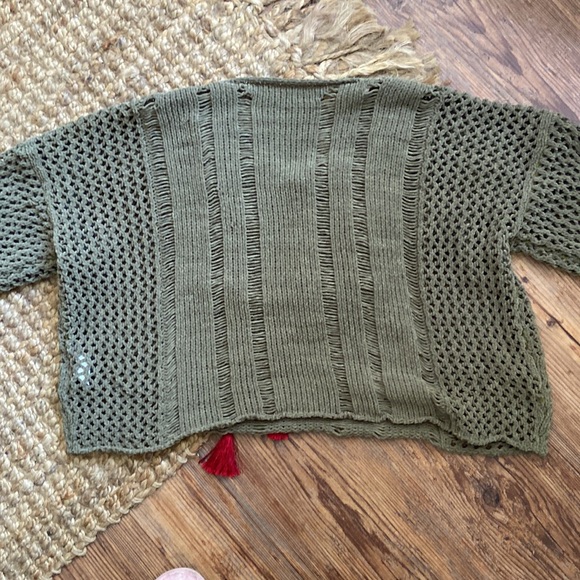 Boho cropped sweater - Picture 4 of 4